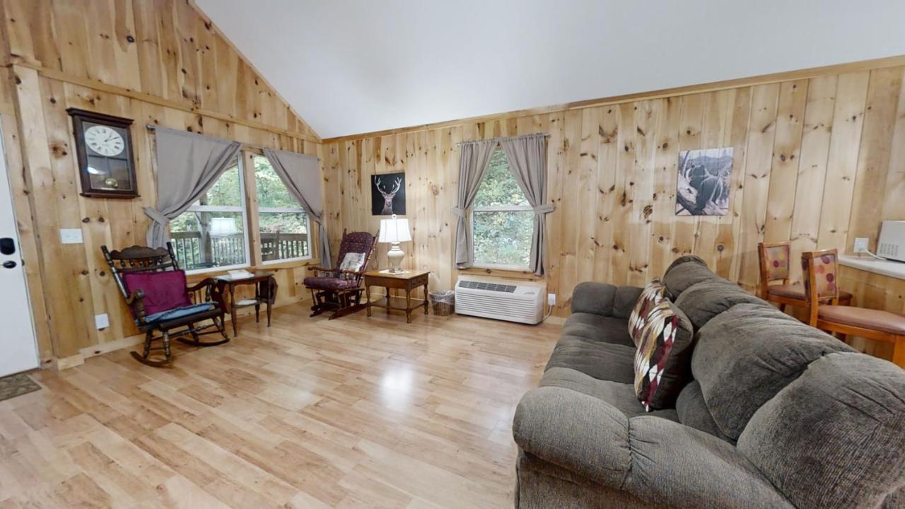 Tranquil Valley Retreat Cabin Sevierville Eksteriør billede